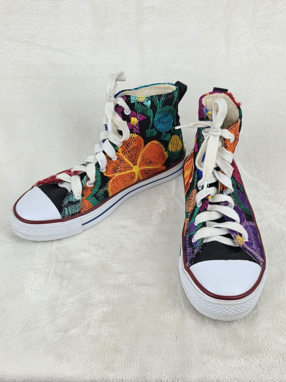 Hikal Bolom Embroidered High Top Sneakers Womens 7 Floral Mexican Artisan